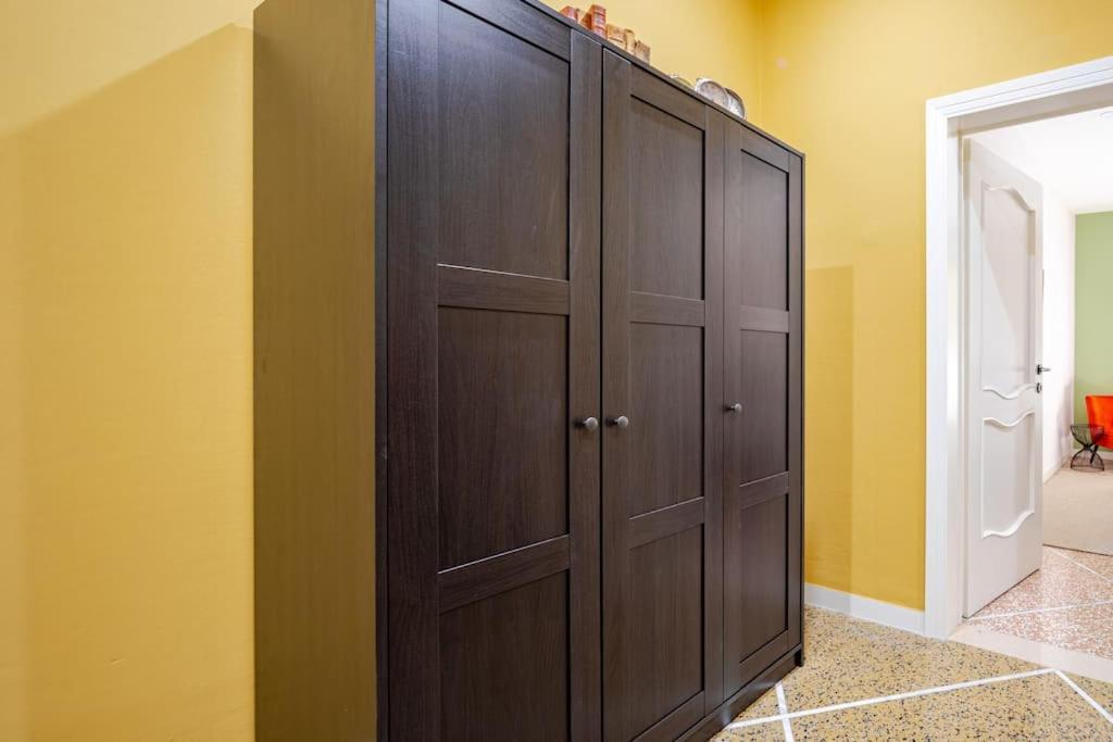 Casa Con 2 Camere Da Letto E Parcheggio A Bologna Bagian luar foto